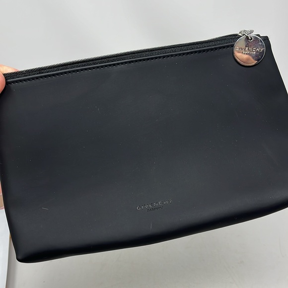 GIVENCHY PARFUM POUCH WITH BEAUTY BUNDLE HAIR FACE EYE MASKS SUNSCREEN ALL NEW - Picture 11 of 16